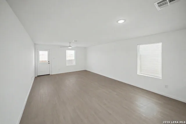 4835 Daisy Blossom Converse, TX 78109