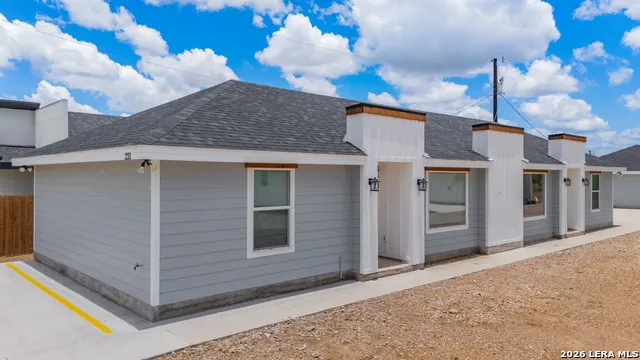221 Dub Drive Unit 1A Eagle Pass, TX 78852