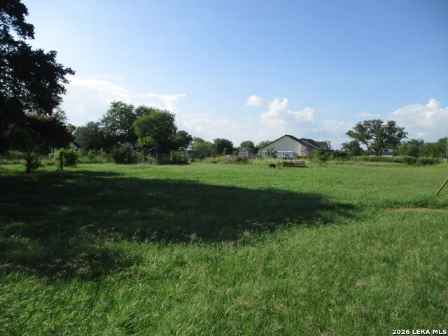 11939 Loop 107 Adkins, TX 78101