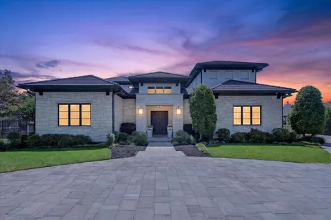 1827 Seville Cove