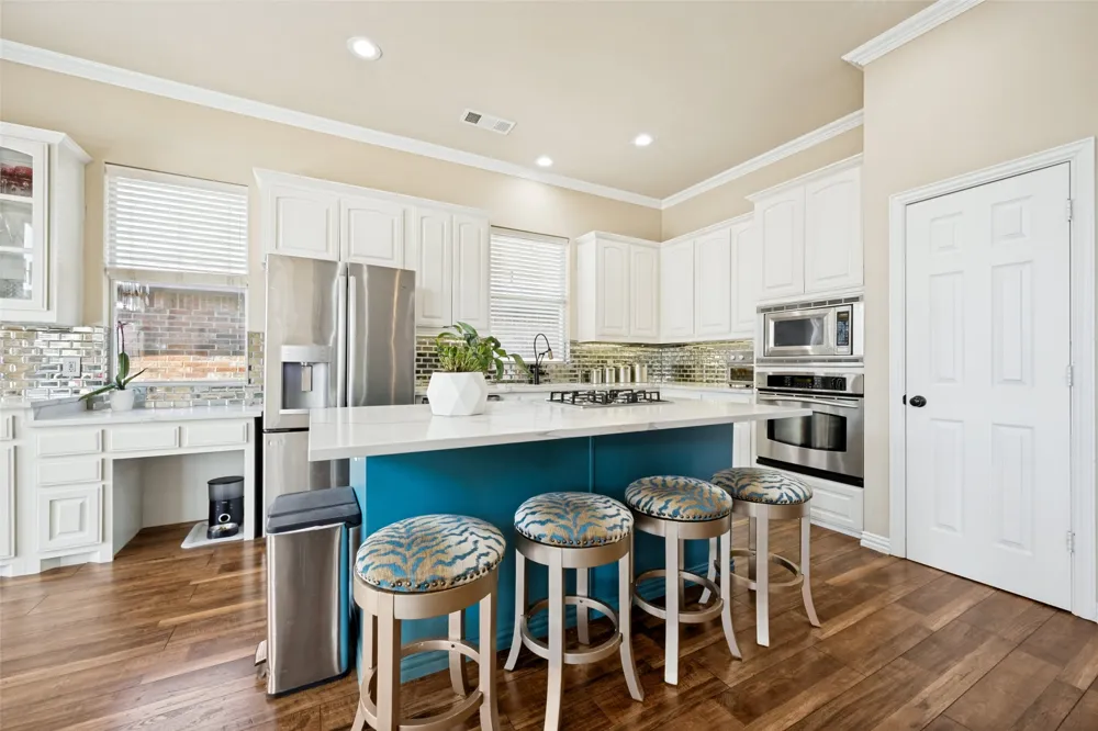 8019 Navisota Drive Lantana, TX 76226