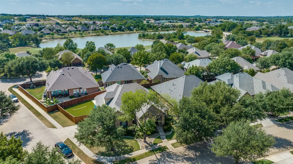 8019 Navisota Drive Lantana, TX 76226