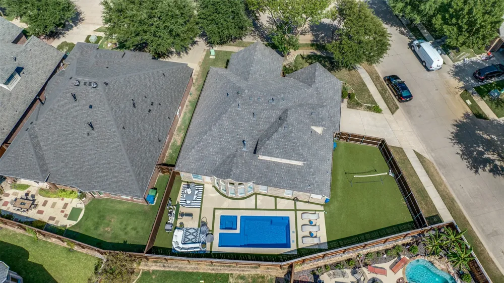 8019 Navisota Drive Lantana, TX 76226