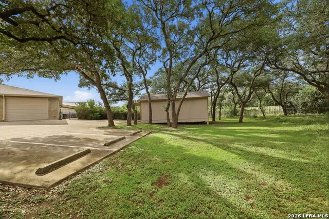 9002 WESTERN VW Helotes, TX 78023