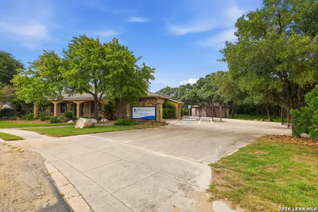 9002 WESTERN VW Helotes, TX 78023
