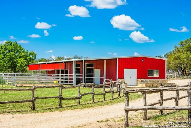 1379 Baker-Rogers Road Harper, TX 78631