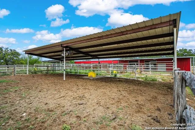 1379 Baker-Rogers Road Harper, TX 78631