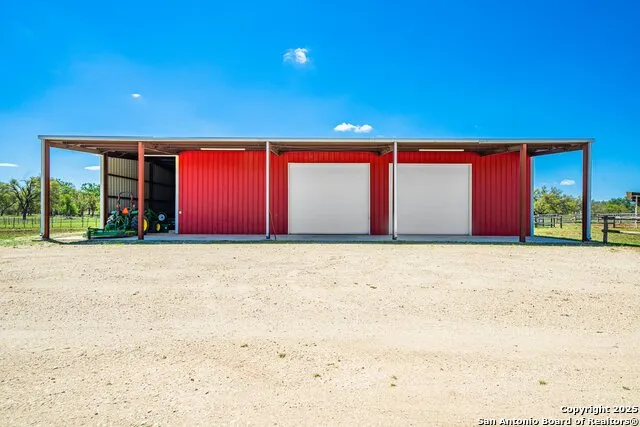 1379 Baker-Rogers Road Harper, TX 78631