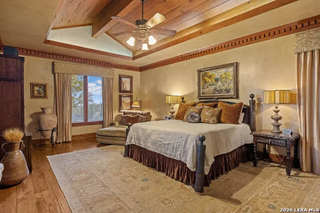 204 Ranch House Rd Kerrville, TX 78028