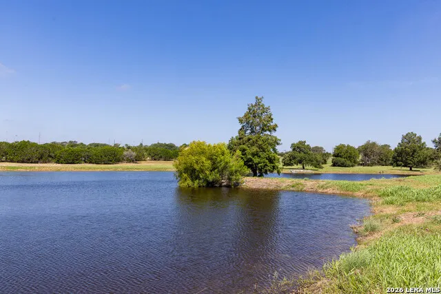 204 Ranch House Rd Kerrville, TX 78028