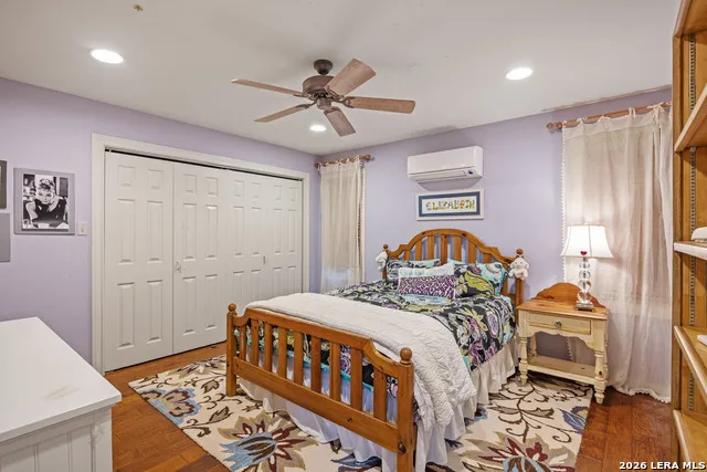 204 Ranch House Rd Kerrville, TX 78028