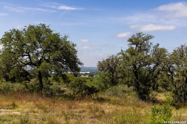 204 Ranch House Rd Kerrville, TX 78028