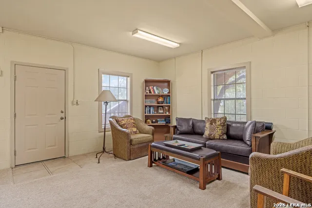 204 Ranch House Rd Kerrville, TX 78028