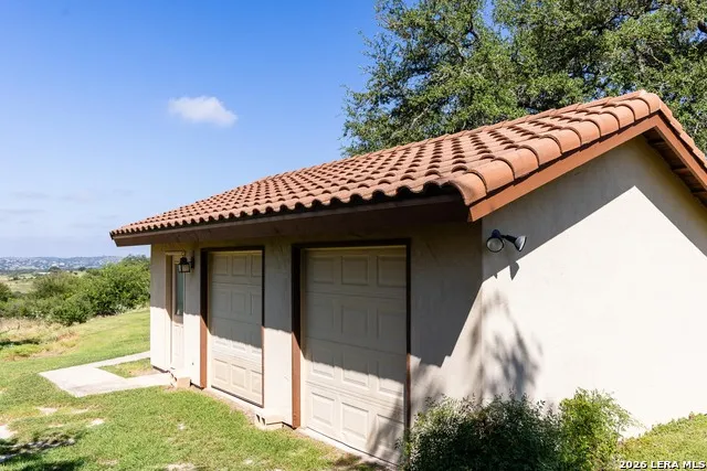 204 Ranch House Rd Kerrville, TX 78028