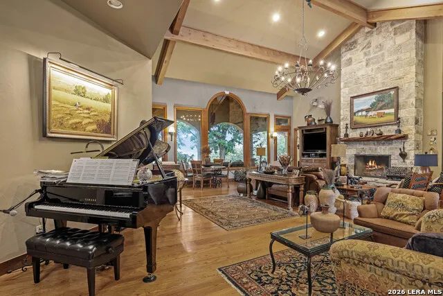 204 Ranch House Rd Kerrville, TX 78028
