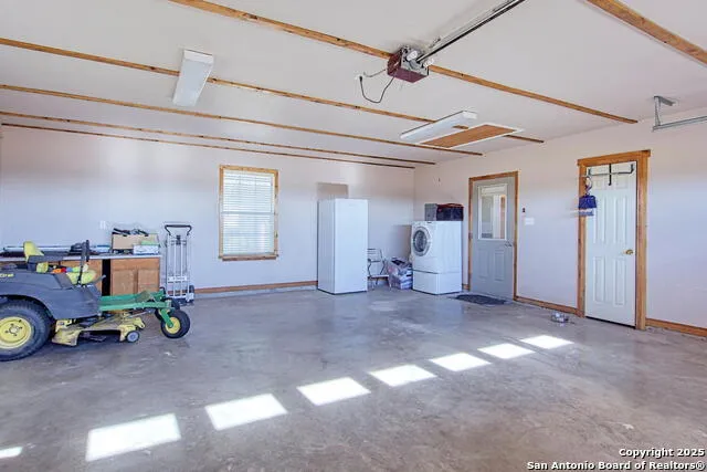 15260 Miller Rd St Hedwig, TX 78152