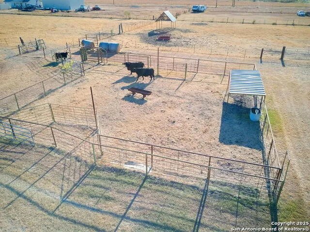 15260 Miller Rd St Hedwig, TX 78152