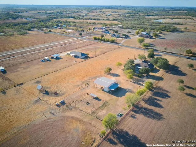 15260 Miller Rd St Hedwig, TX 78152