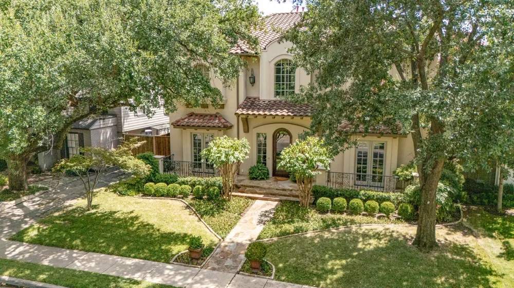 4125 Shenandoah Street University Park, TX 75205
