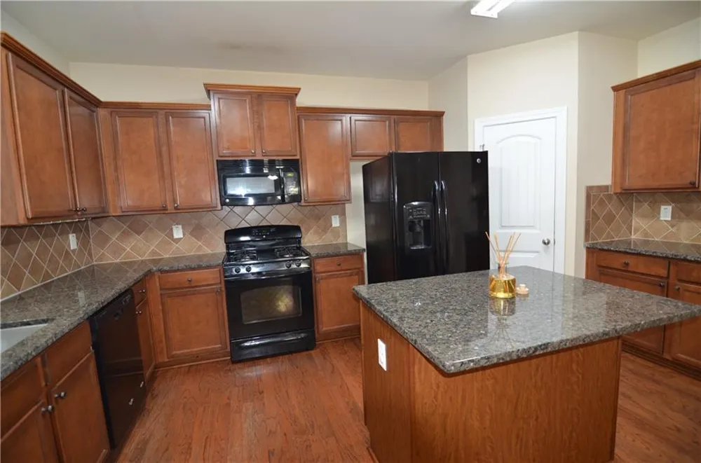455 Wakefield Trace Alpharetta, GA 30004