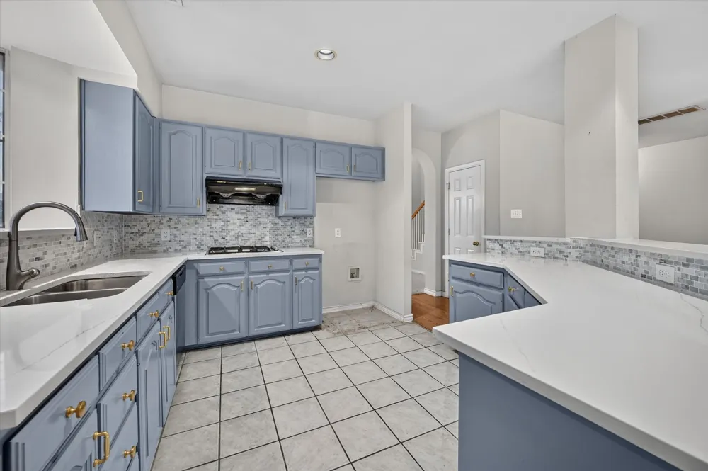 1225 Sam Dennis Drive Lewisville, TX 75077