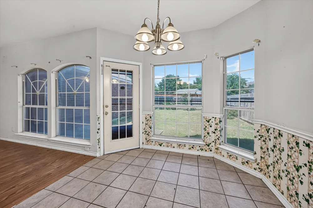 1225 Sam Dennis Drive Lewisville, TX 75077