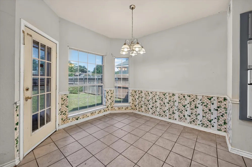 1225 Sam Dennis Drive Lewisville, TX 75077