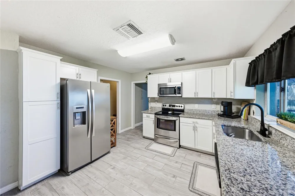 2120 HURLEY DRIVE Bartow, FL 33830