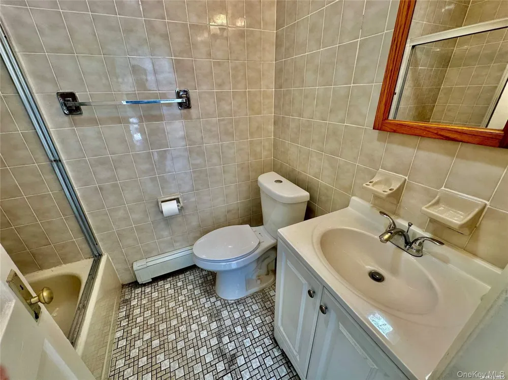 918 Hempstead Turnpike #4 Franklin Square, NY 11010