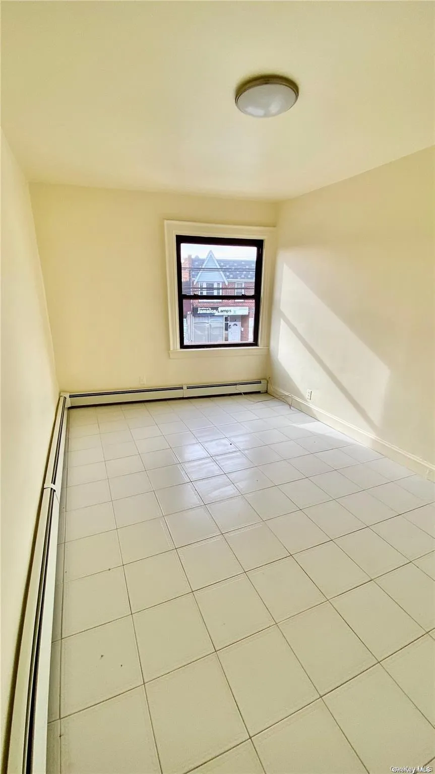 918 Hempstead Turnpike #4 Franklin Square, NY 11010
