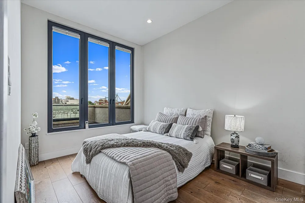 26-33 28th Street #4A Astoria, NY 11102