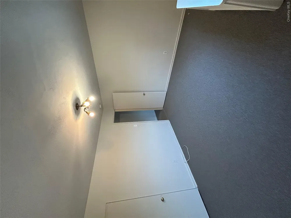 220-21 Hillside Avenue #Upper Queens Village, NY 11427