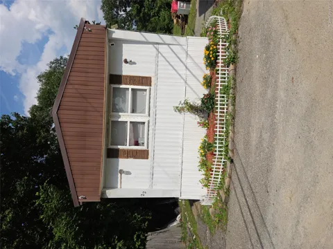 9 Rivercrest Road #22