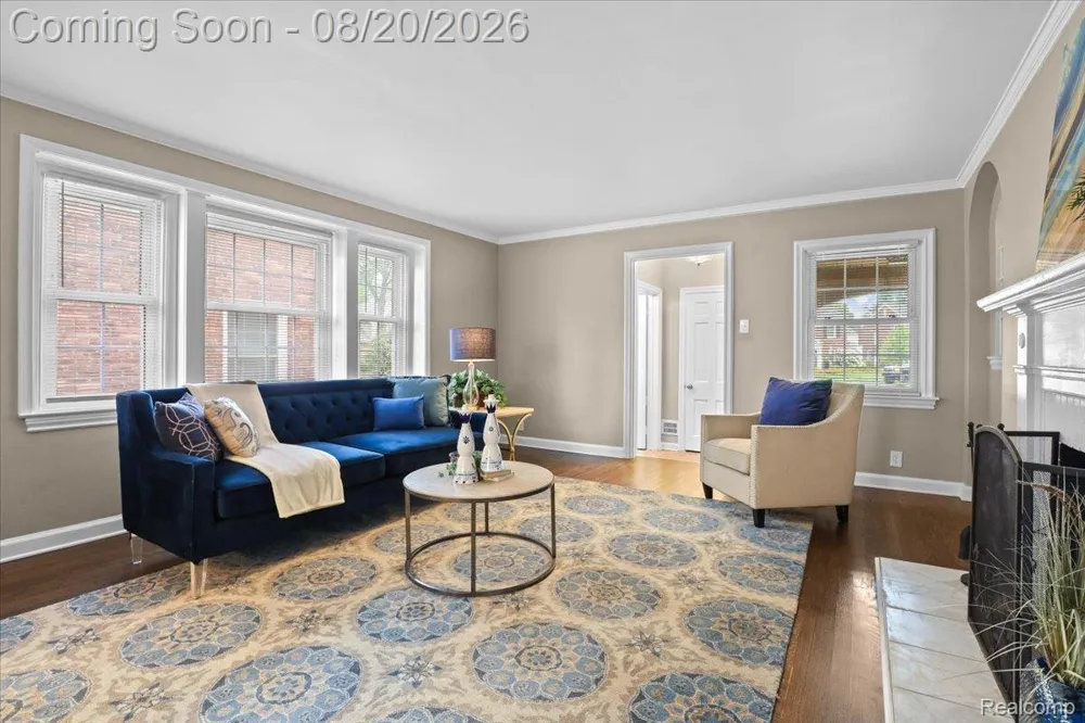 429 Moran Road Grosse Pointe Farms City, MI 48236