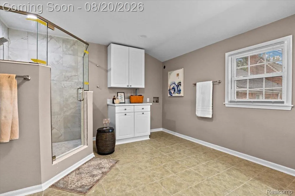 429 Moran Road Grosse Pointe Farms City, MI 48236