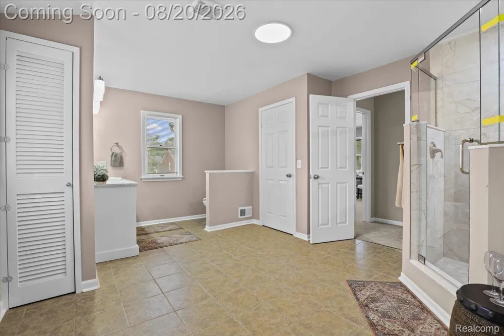 429 Moran Road Grosse Pointe Farms City, MI 48236