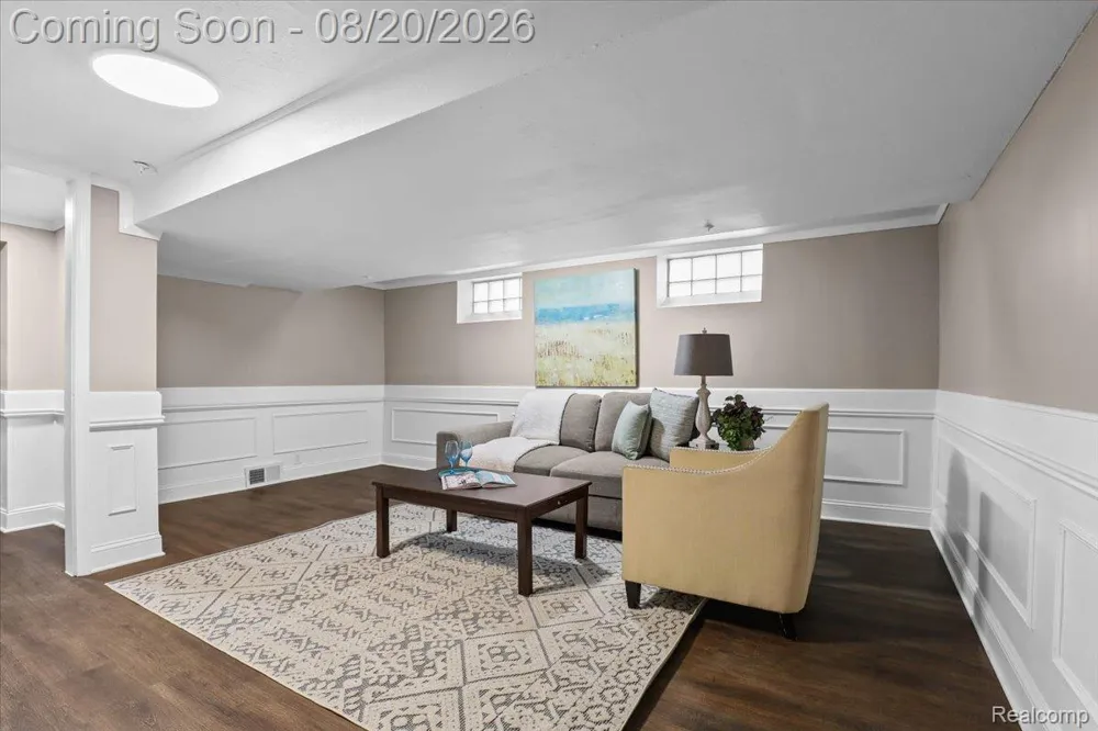 429 Moran Road Grosse Pointe Farms City, MI 48236