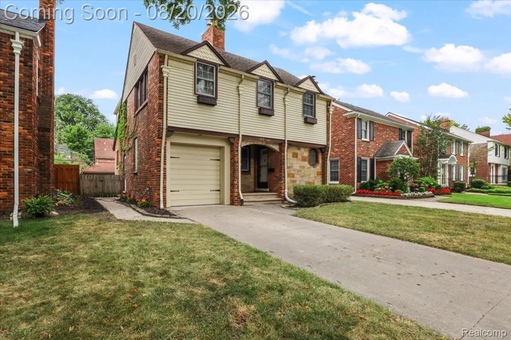 429 Moran Road Grosse Pointe Farms City, MI 48236