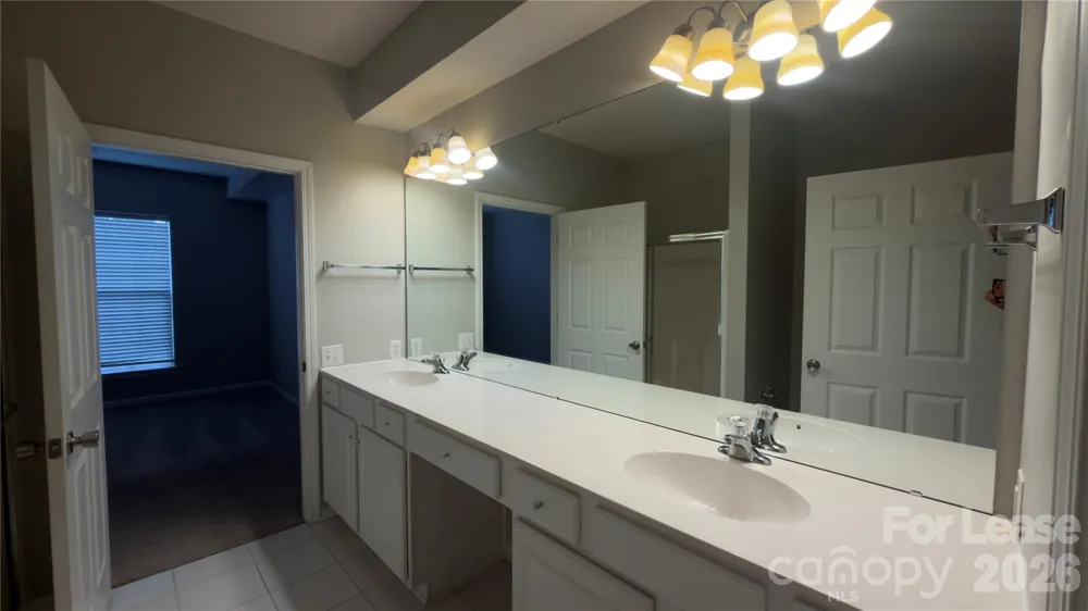 3282 Margellina Drive Charlotte, NC 28210