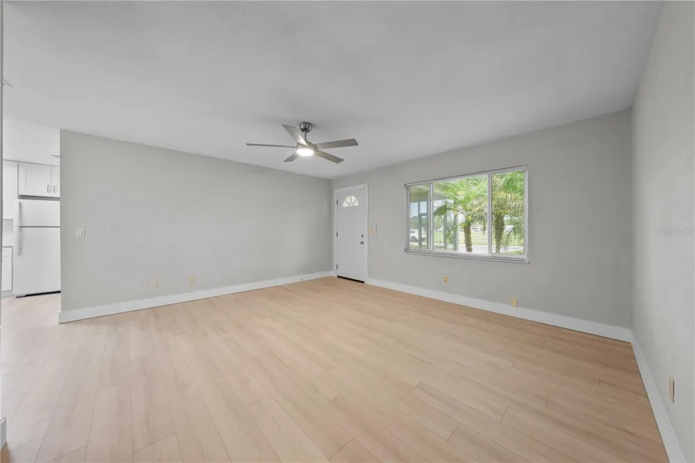 224 CALIFORNIA AVENUE St Cloud, FL 34769