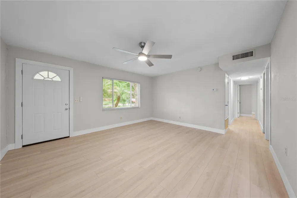 224 CALIFORNIA AVENUE St Cloud, FL 34769
