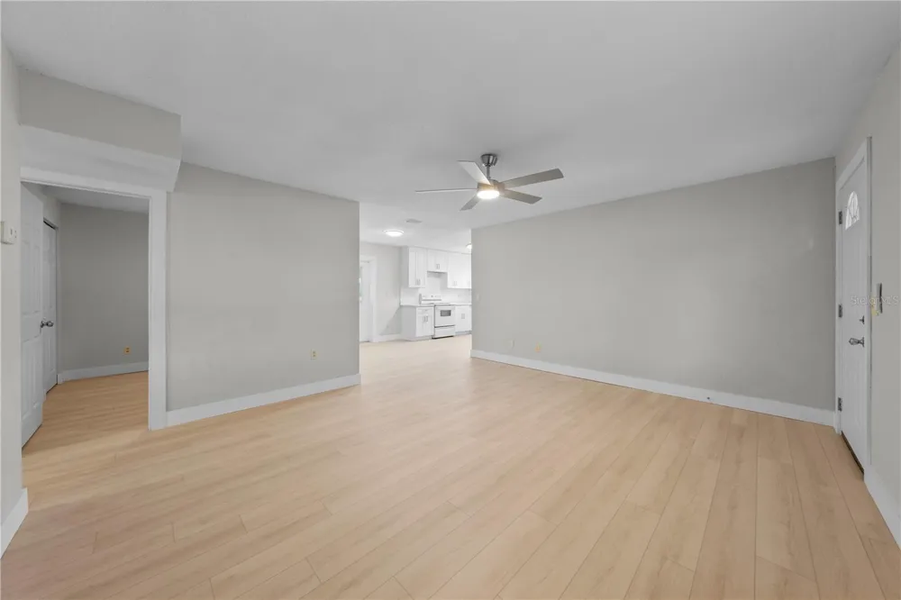 224 CALIFORNIA AVENUE St Cloud, FL 34769