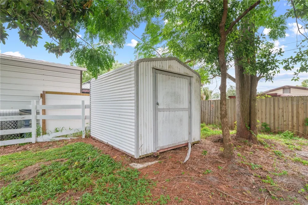 224 CALIFORNIA AVENUE St Cloud, FL 34769