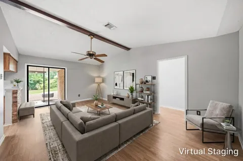 3324 Kathryn Circle