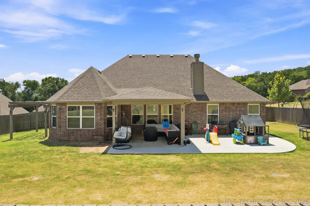 1485 W Keeling Avenue Sapulpa, OK 74066