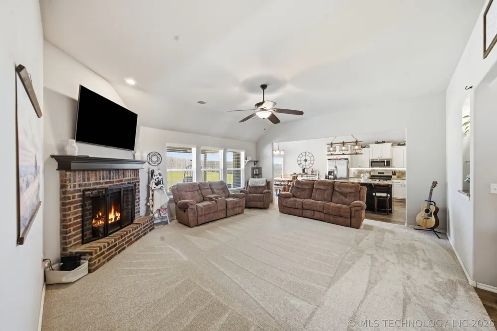 1485 W Keeling Avenue Sapulpa, OK 74066