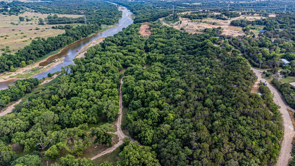 2809 River View Trail Granbury, TX 76048