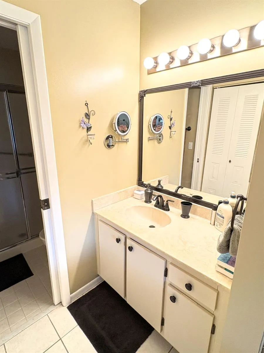 4712 E LUCERNE LAKES BOULEVARD E #203 Lake Worth, FL 33467
