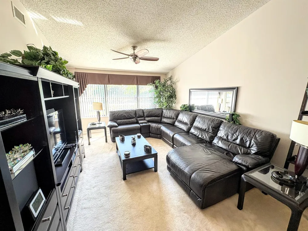 4712 E LUCERNE LAKES BOULEVARD E #203 Lake Worth, FL 33467