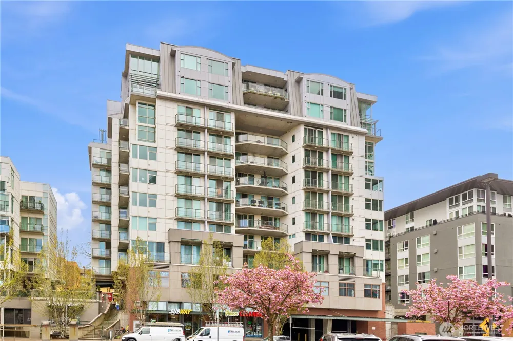 1100 106th Avenue NE #704 Bellevue, WA 98004